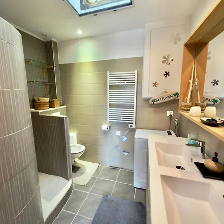 Coeur Saint-aygulf, Proche Commerce Et A 300m Apartment *
